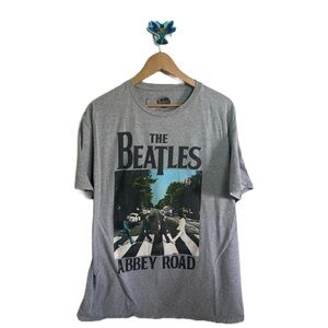 The Beatles Abbey Road album photo graphic T-shirt
